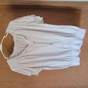 Short sleeve women's top